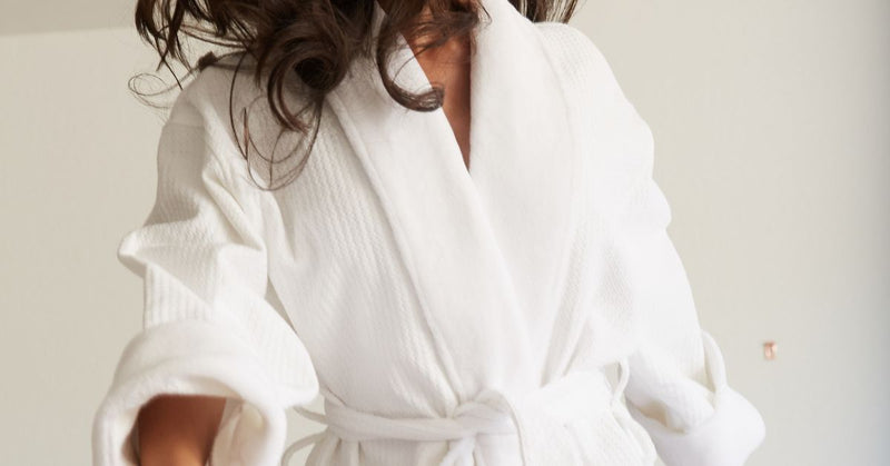 A Brief Overview of the Different Types of Bathrobe Styles